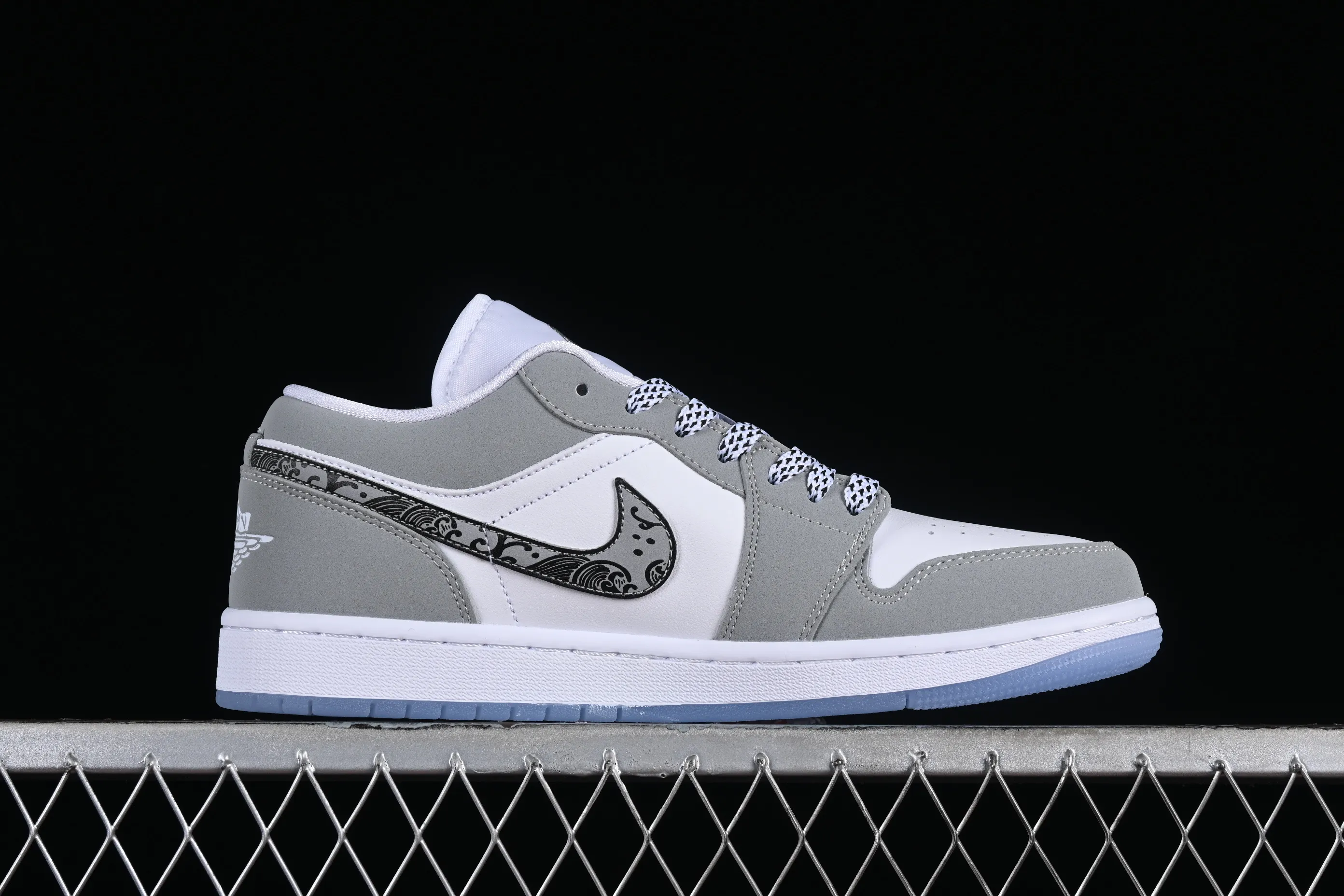 All Categories Air Jordan Jordan Series Basketball Shoes Air Jordan 1 Low Air Jordan 1 Low AJ1 Joe 1 Wolf Gray Low-top Cultural Leisure Sports Shoes DC0774-105